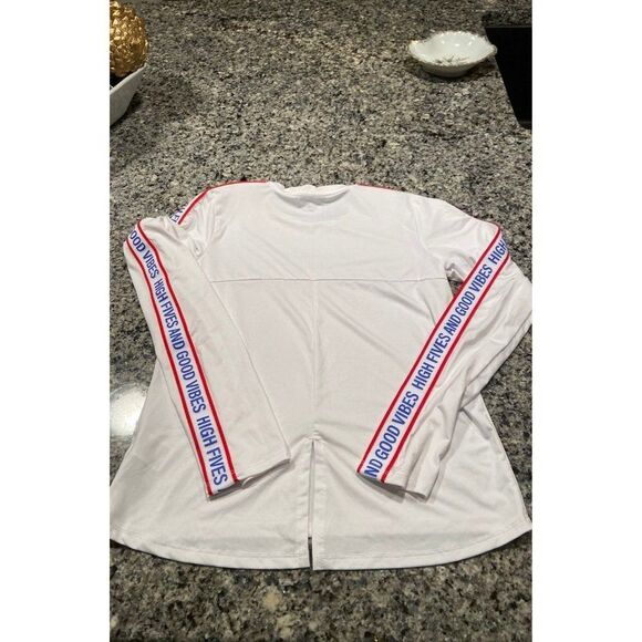 Youth long sleeve white athletic top - Picture 4 of 5